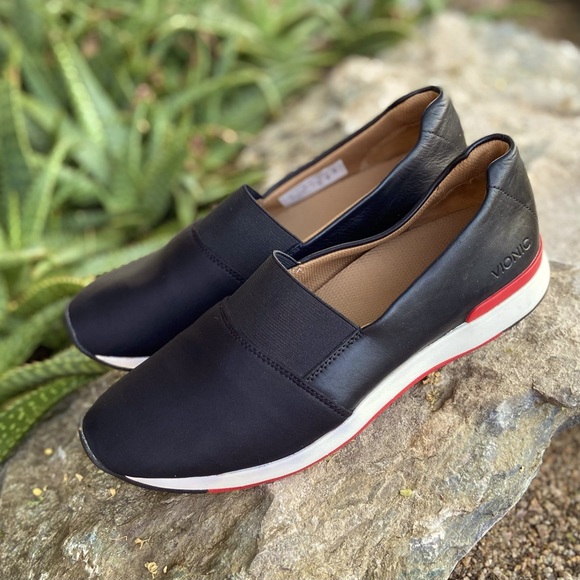 VIONIC Black Leather Slip Ons ⭐️ So Cute - Picture 10 of 13